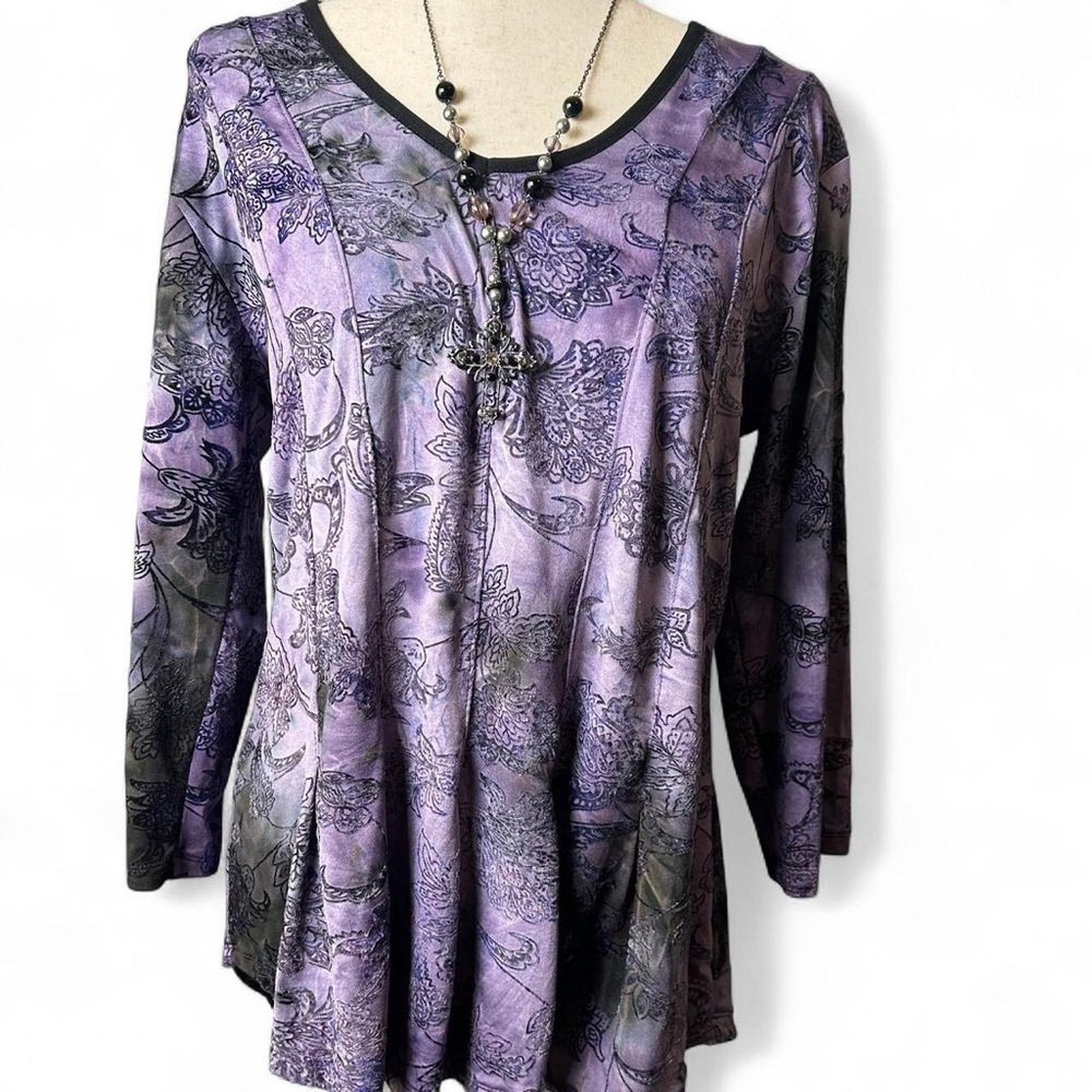 Women’s Medium Purple Velvety Long Sleeve Top